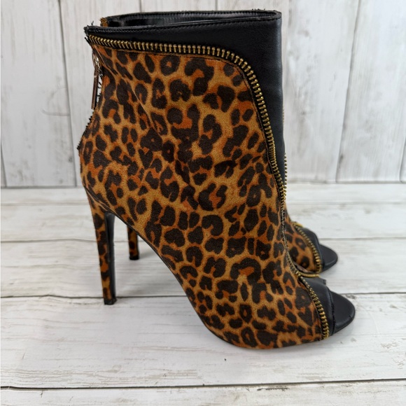 Thalia Sodi Women’s Stiletto Ankle Booties Animal Print Faux Suede Size 6M Lynda - Picture 3 of 14